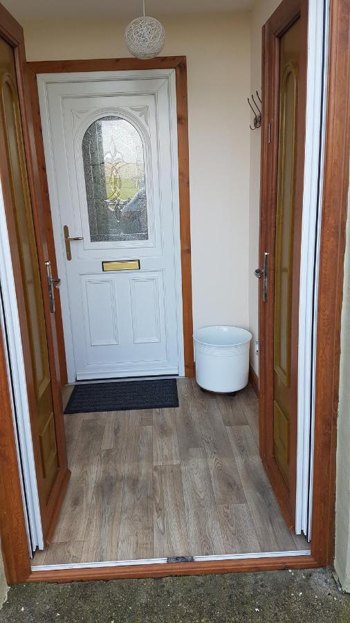 Modern 1 Bed Apartment Close To Campbeltown Bagian luar foto